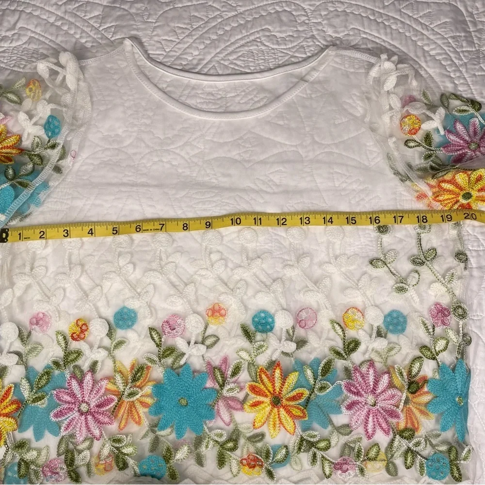 Embroidered Floral Top Size XL Sheer Tulle Background 
Boho Beach Party Garden - Picture 9 of 11